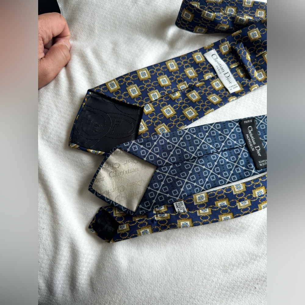 2 Mens Ties ( Christian Dior) - Picture 8 of 15